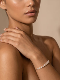 Bracelet Sweet Lily | Perles d'Eau Douce & Chaîne Dorée – Univers Parisienne chic