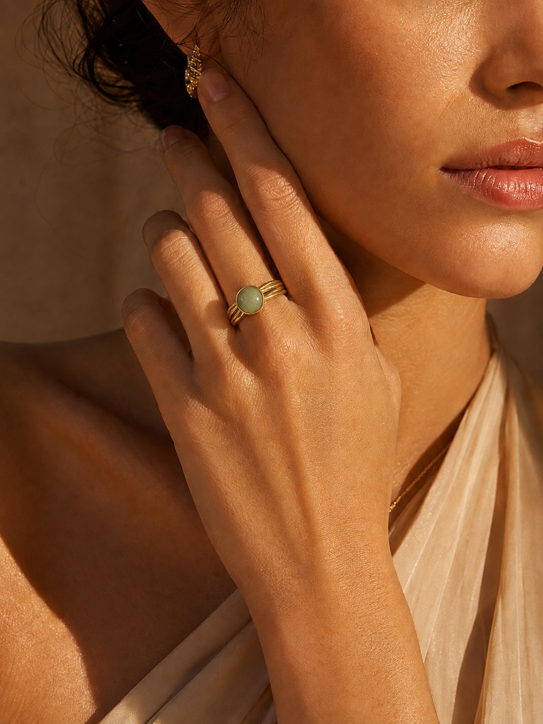 Bague ALMÉA — Aventurine & Or 24k | Univers Végétal