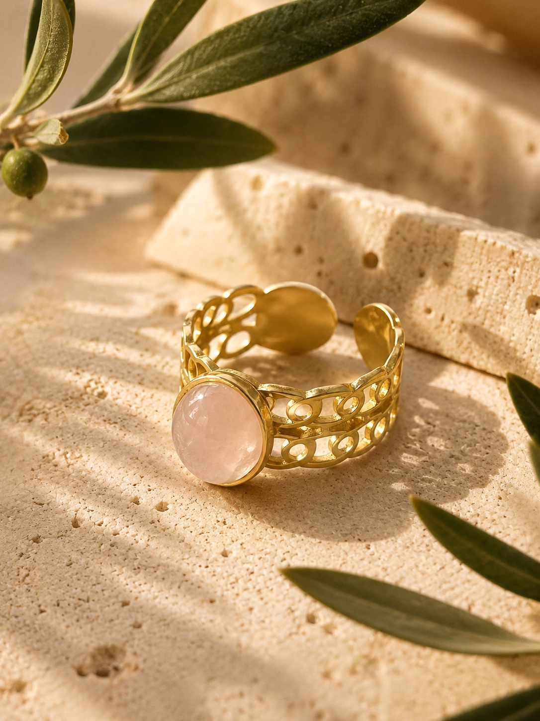 Bague ROSALIE — Quartz Rose & Or 24k | Univers Féminin