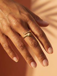 Bague OPHÉA — Serpent & Jaspe Dalmatien Or 24k | Univers Terre