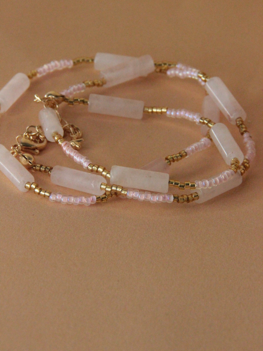 Collier Roxie perles de rocaille quartz rose