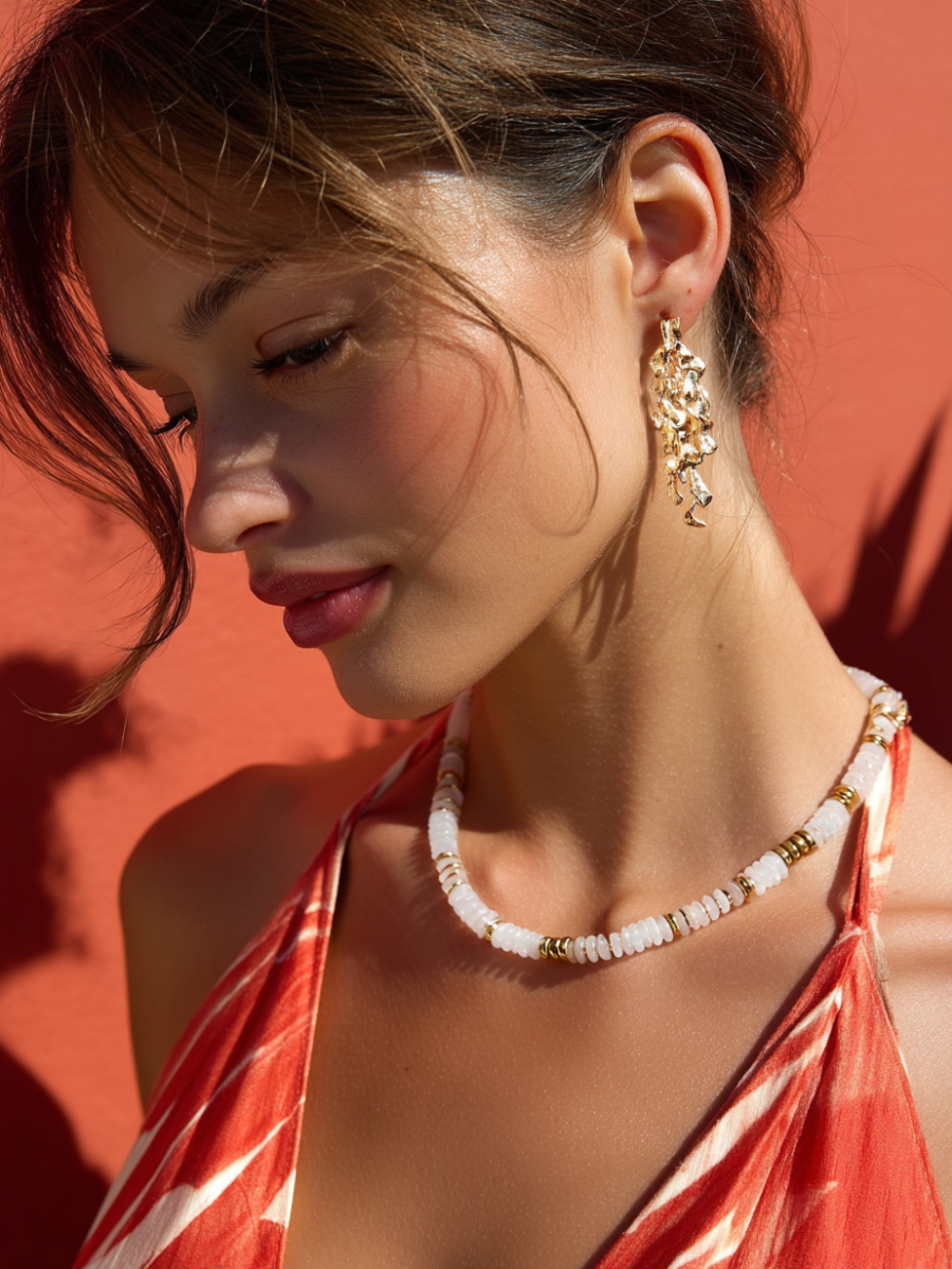 Collier ANTILLES - perles plates naturelles pierres semi précieuses