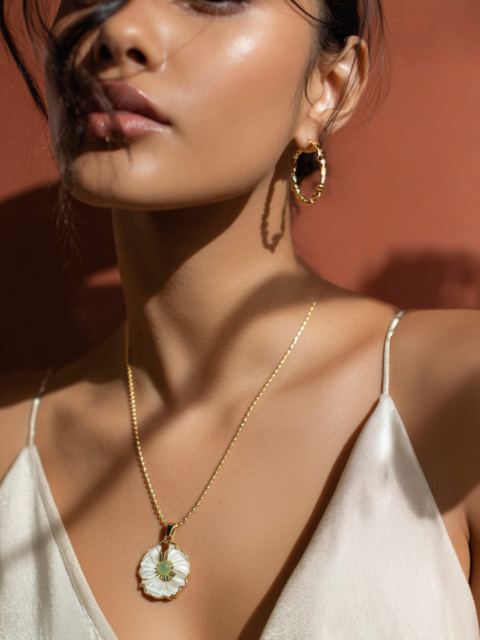 Collier femme pendentif fleur HIBISCUS aventurine vert