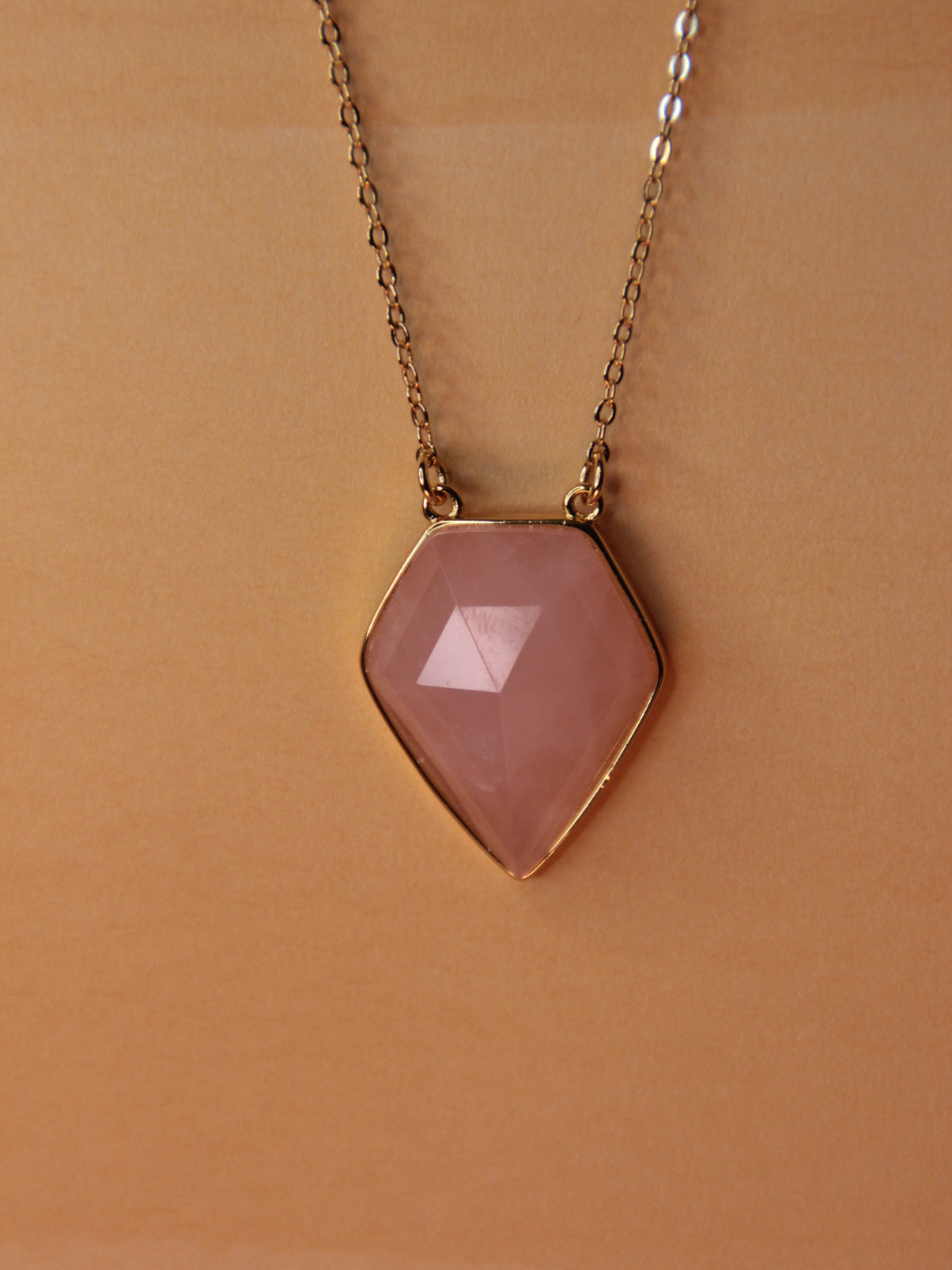 collier petra pendentif quartz rose