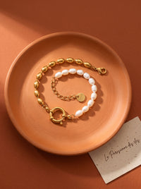 Bracelet Boulogne | Duo Perles d'Eau Douce & Chaîne Dorée – Univers Parisienne Chic