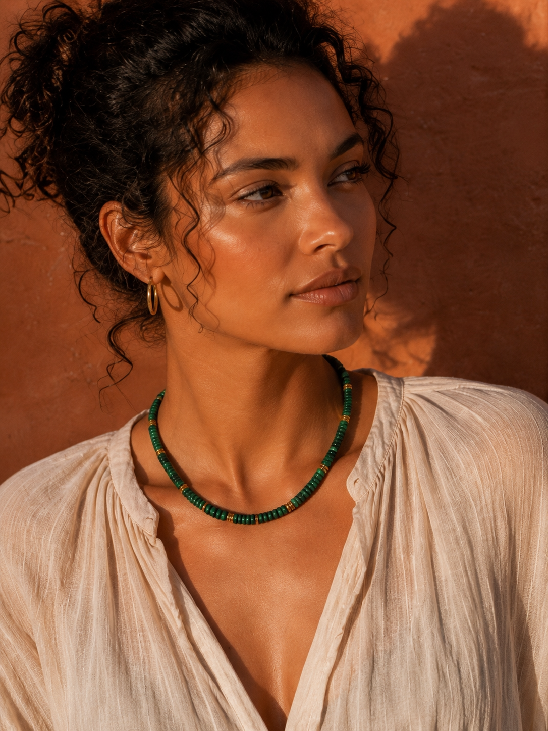 Collier ANTILLES - perles plates naturelles pierres semi précieuses