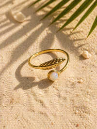 Bague Nature | Feuille Dorée & Pierre Opale – Univers Végétale