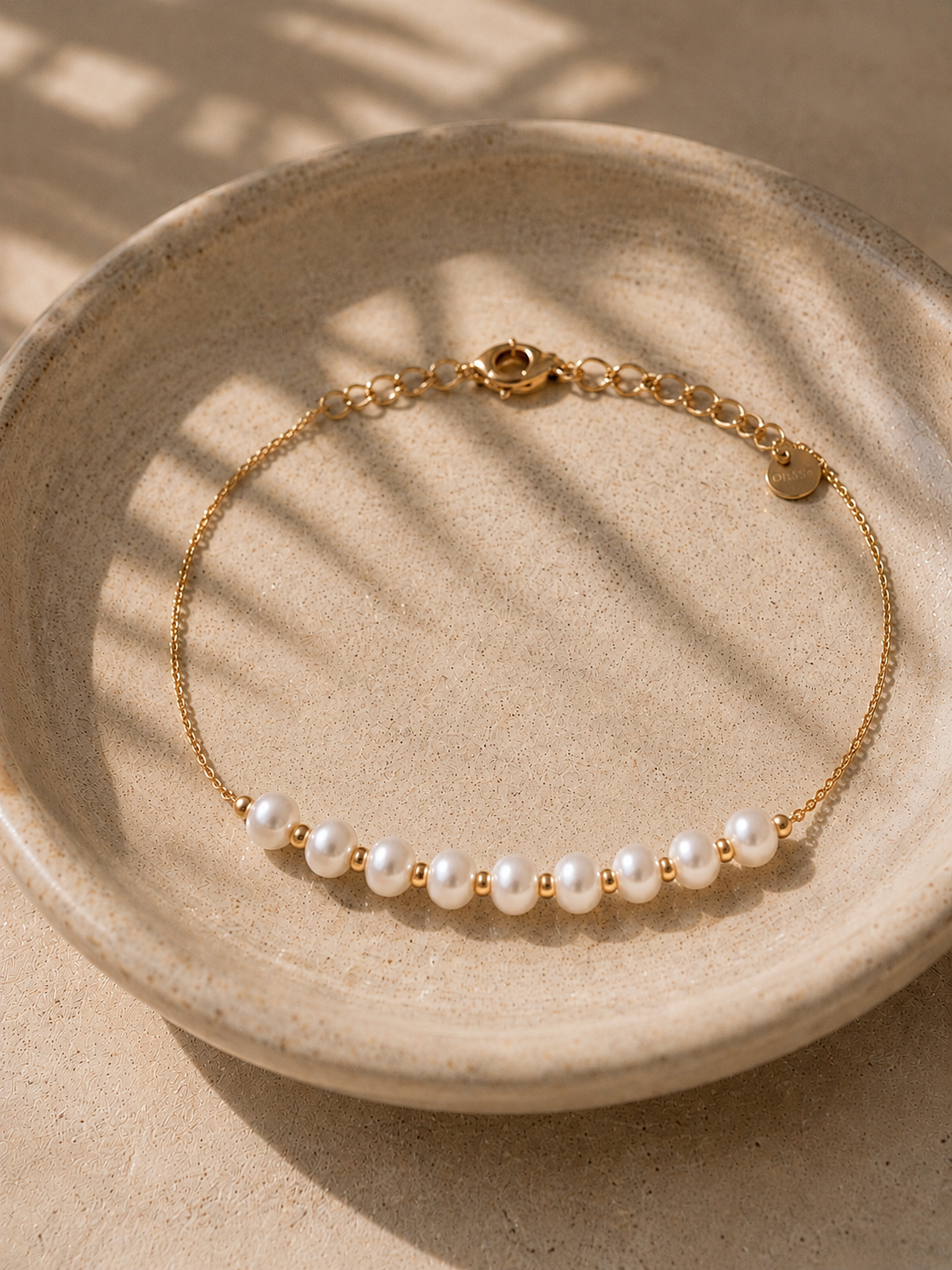 Bracelet Sweet Lily | Perles d'Eau Douce & Chaîne Dorée – Univers Parisienne chic