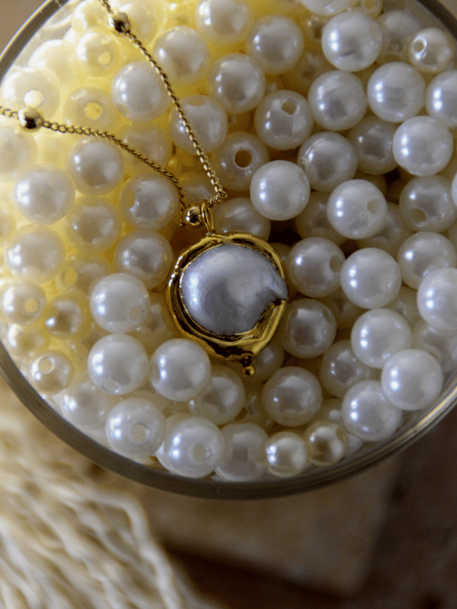 collier boheme pendentif perle baroque vintage minimaliste